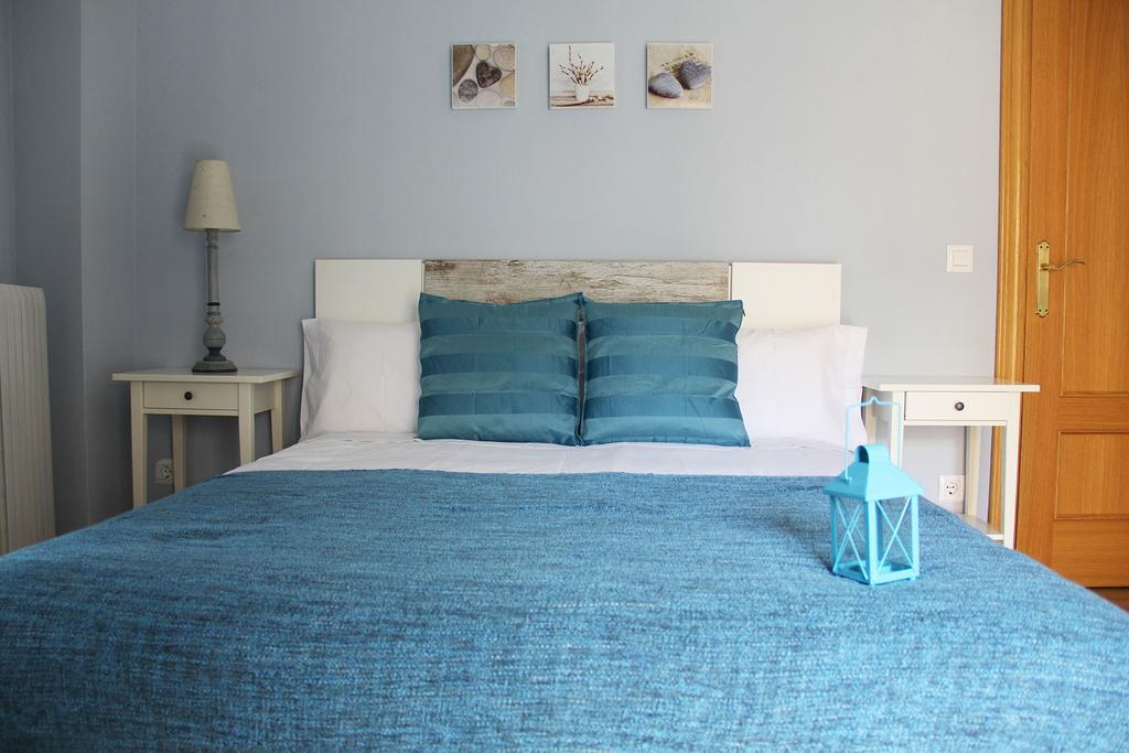 Apartamentos Vino Y Camino Najera Phòng bức ảnh
